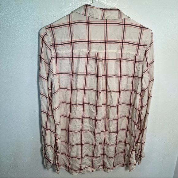 Old Navy Button Down Flannel Shirt Cream Plaid - Picture 7 of 11